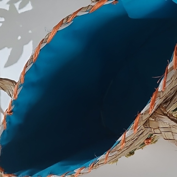 Purse - Picture 3 of 7